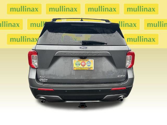 Certified 2022 Ford Explorer XLT w/ Equipment Group 202A image 33