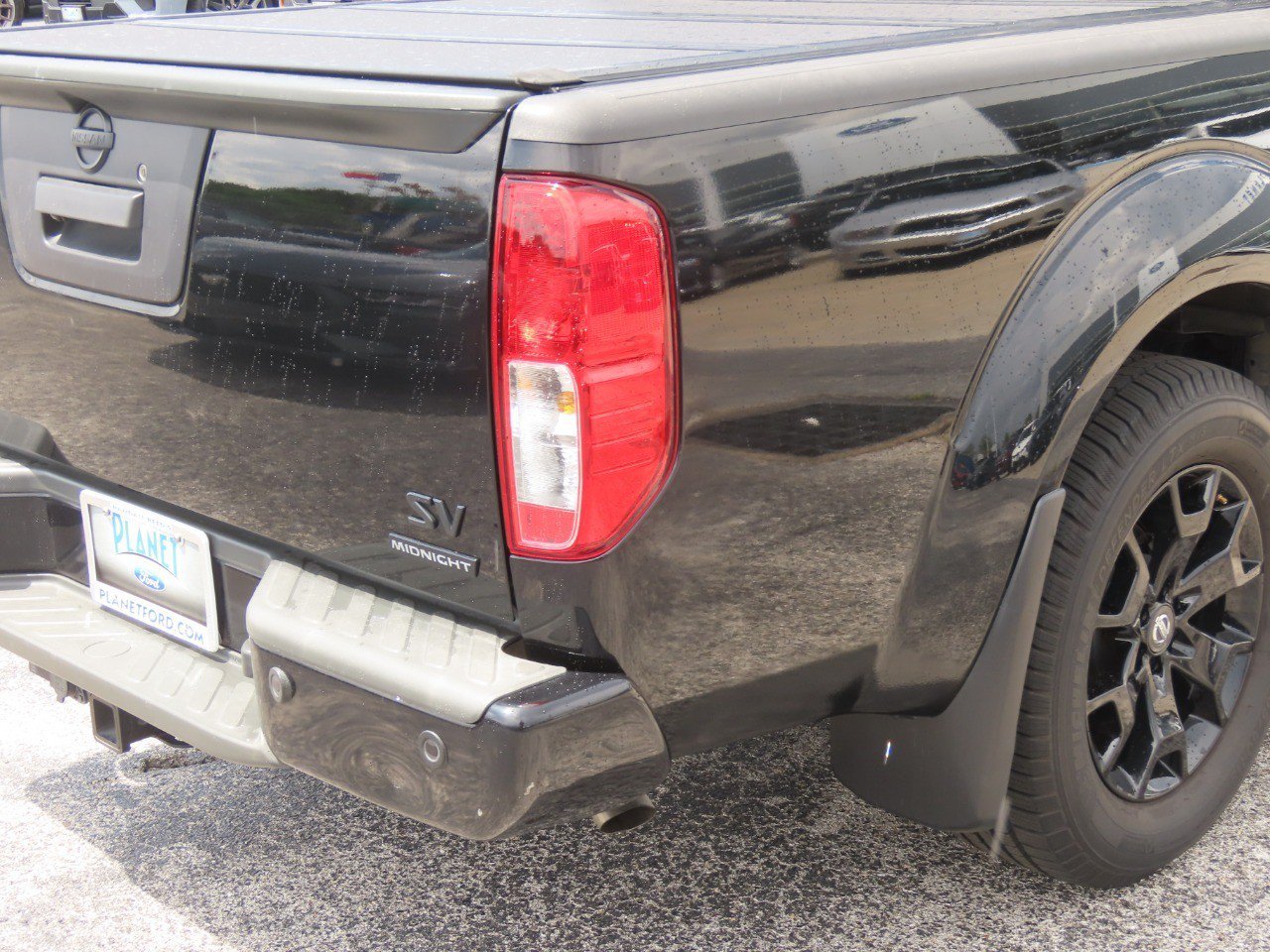 Used 2020 Nissan Frontier SV w/ Midnight Edition Floor Mats RWD image 12