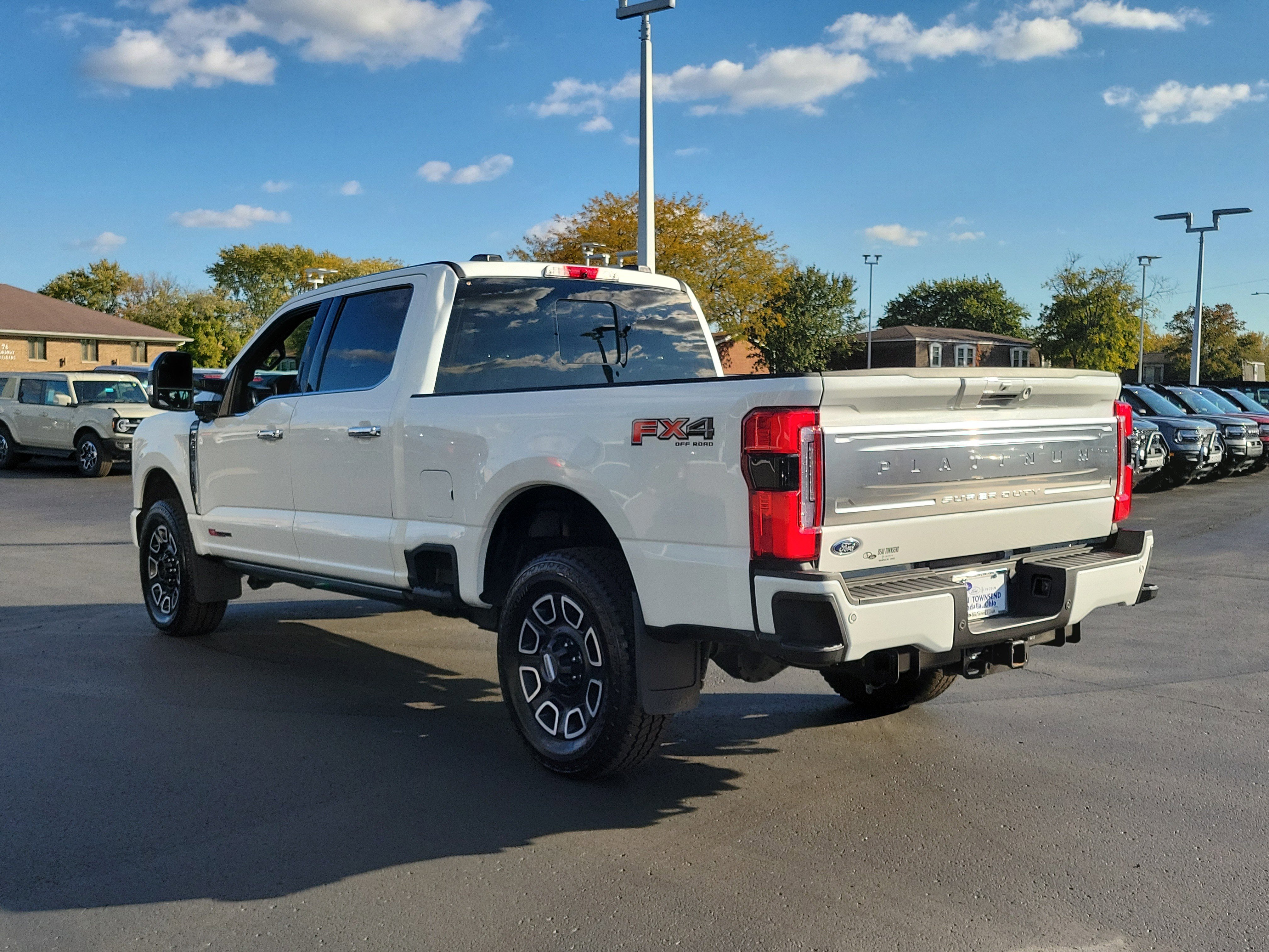 Certified 2024 Ford F350 Platinum image 3