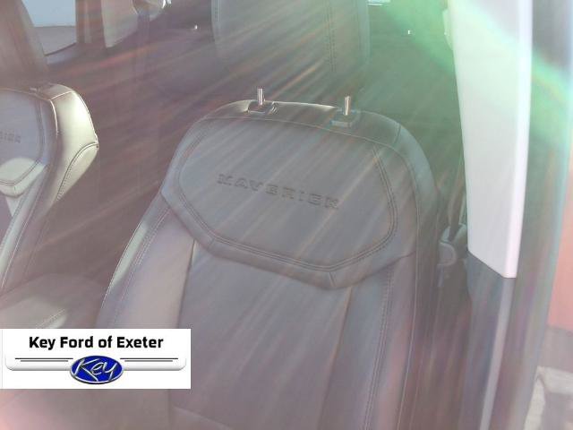 Certified 2025 Ford Maverick Lariat w/ Black Appearance Package AWD/4WD image 25