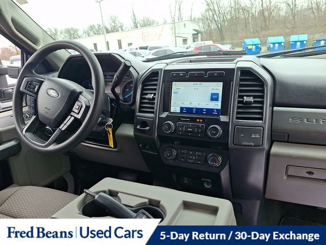 Certified 2022 Ford F550 2WD Regular Cab Super Duty w/ XLT Value Package image 18