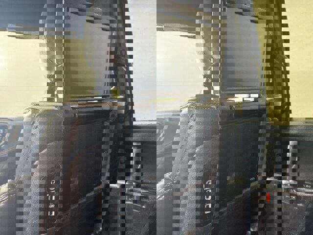 Used 2020 Chrysler Pacifica Limited w/ Advanced Safetytec Group image 13