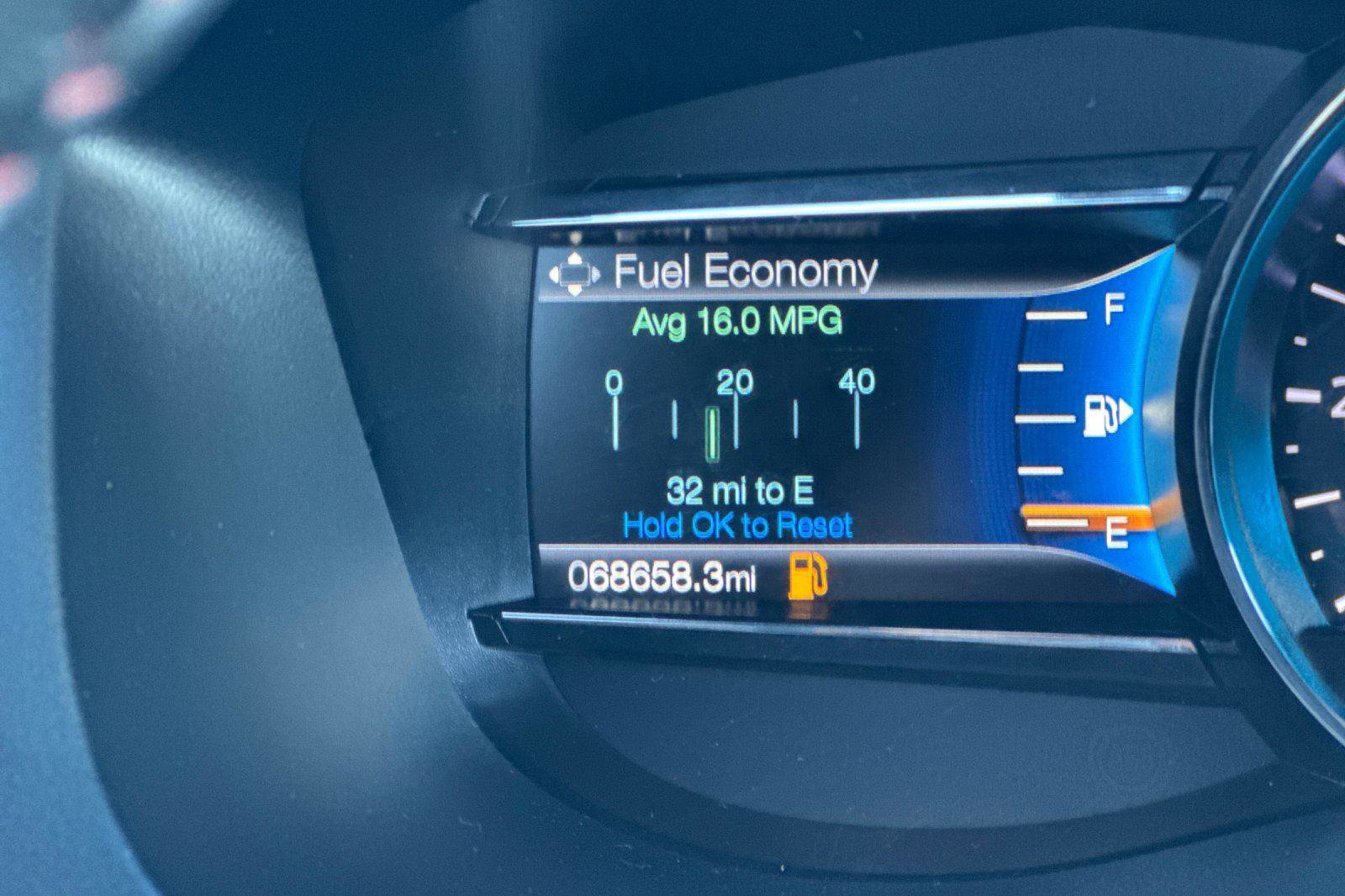 Certified 2019 Ford Explorer Sport image 32