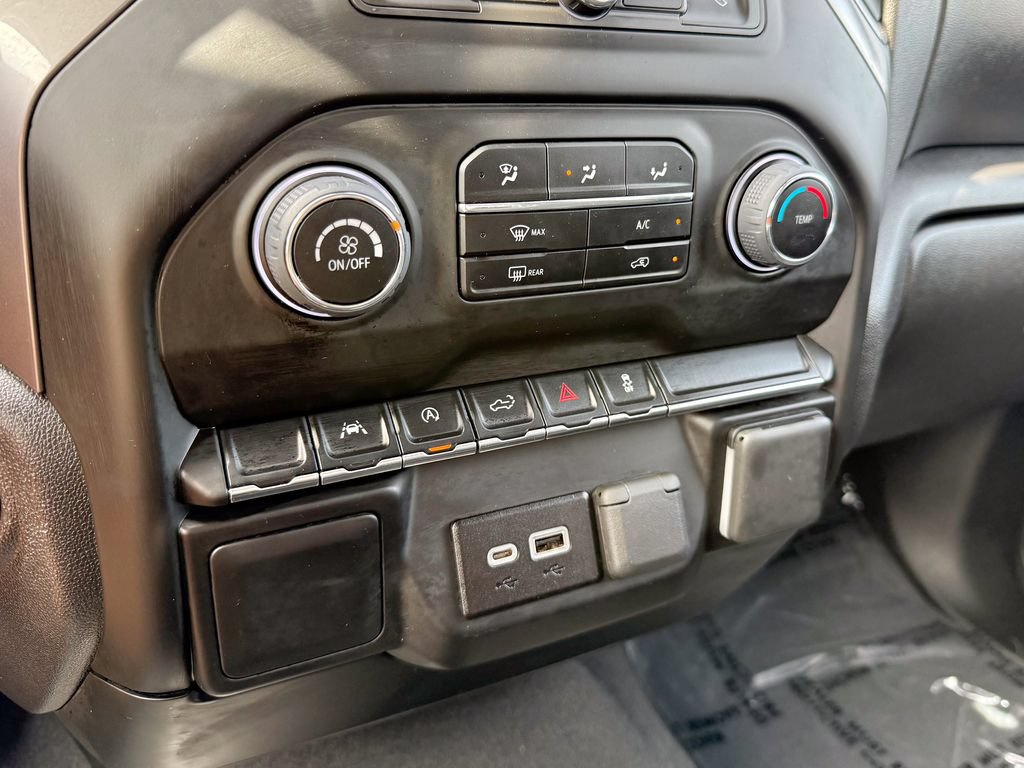 Used 2023 Chevrolet Silverado 1500 Custom w/ LPO, Dark Essentials Package AWD/4WD image 31