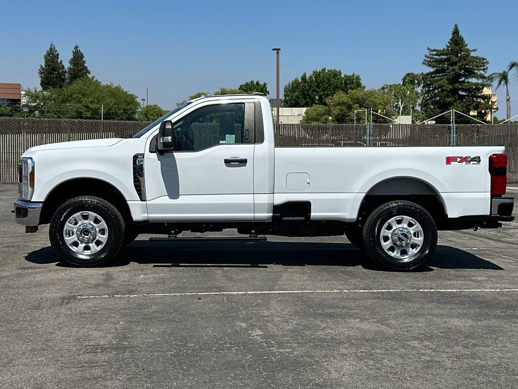 Certified 2024 Ford F350 XLT w/ 360-Degree Camera Package AWD/4WD image 6