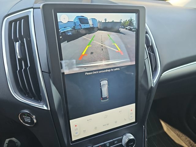 Certified 2024 Ford Edge Titanium AWD/4WD image 21