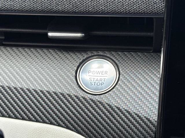 Certified 2025 Ford Mustang Mach-E Premium RWD image 17