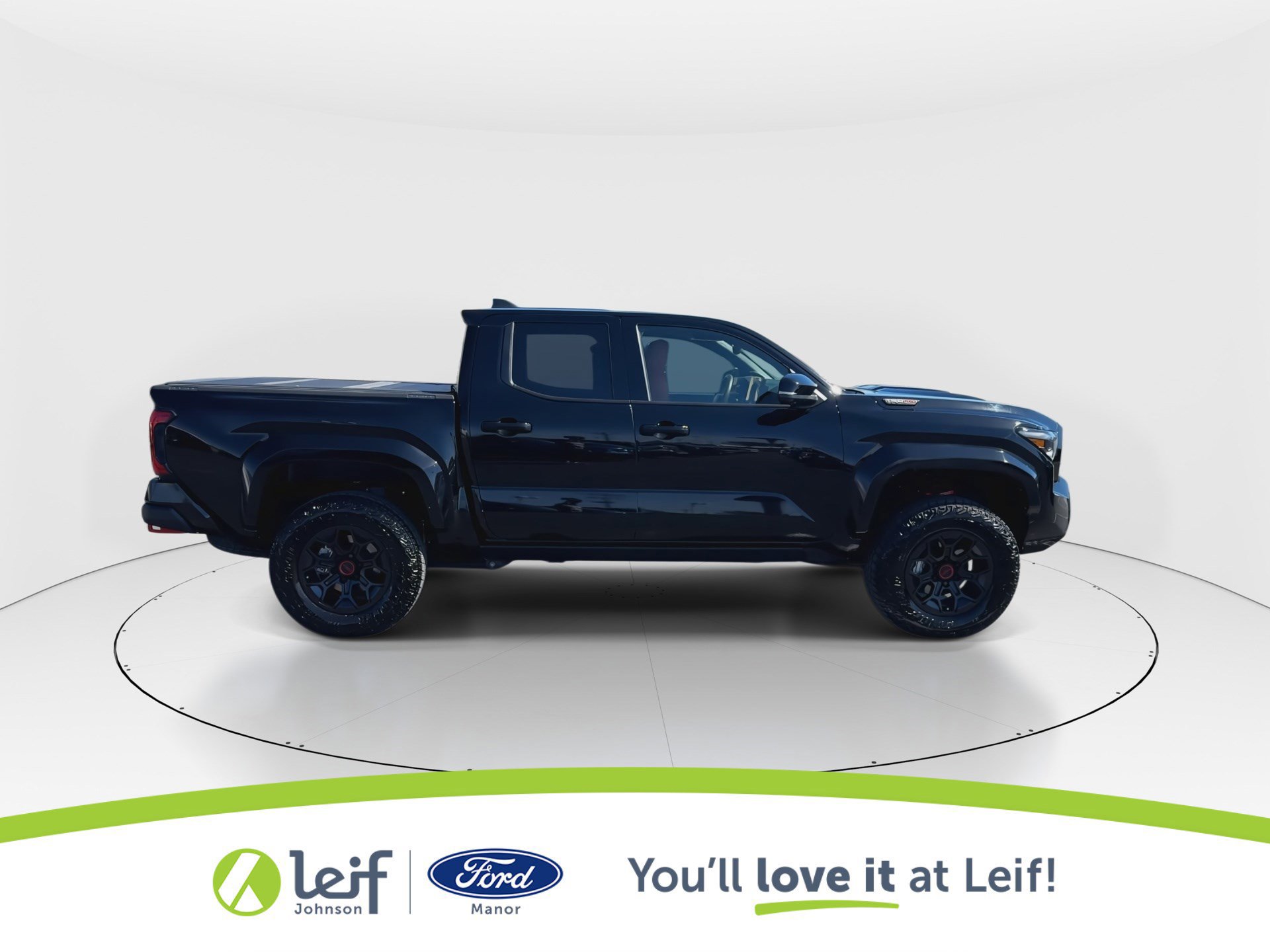 Used 2025 Toyota Tacoma TRD Pro image 3