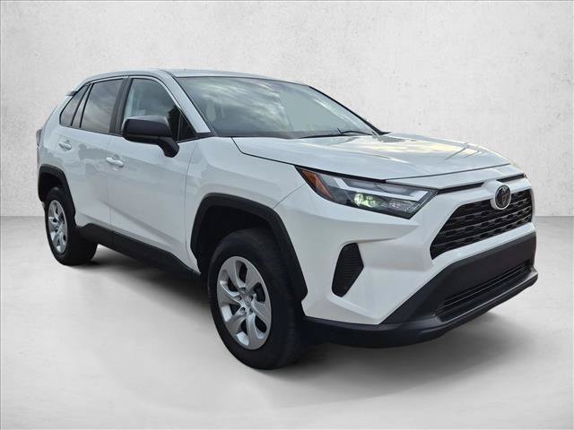 Used 2025 Toyota RAV4 LE FWD image 3