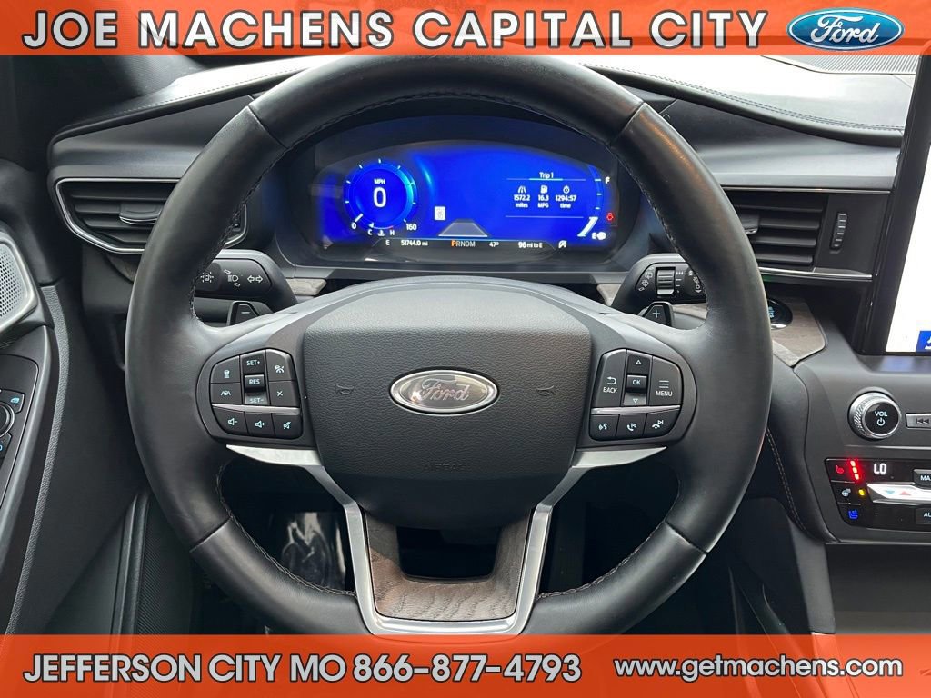 Certified 2020 Ford Explorer Platinum w/ Premium Technology Package image 19