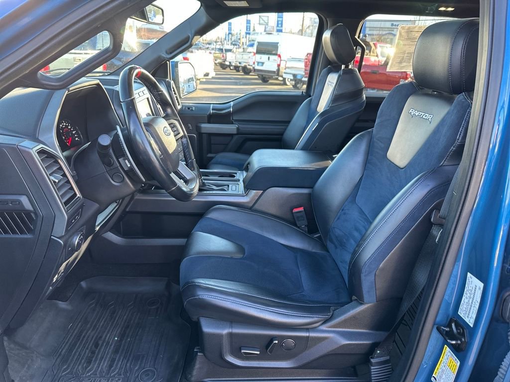 Certified 2019 Ford F150 Raptor w/ Equipment Group 802A Luxury image 12