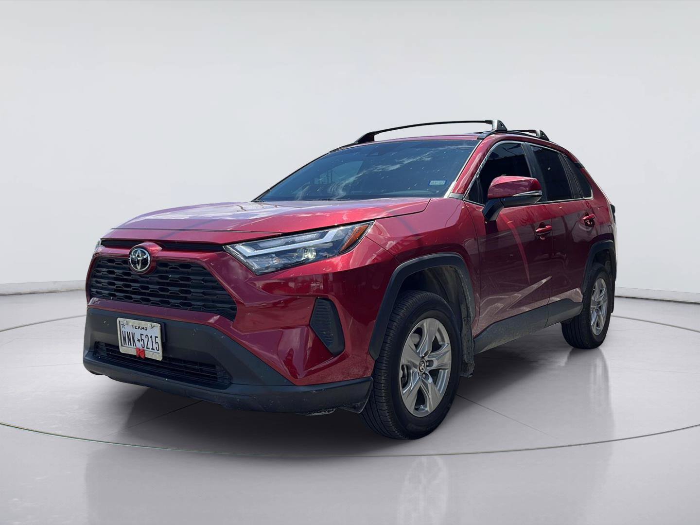 Used 2025 Toyota RAV4 XLE FWD image 7