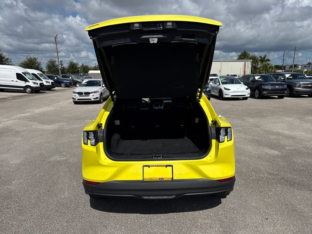 Certified 2025 Ford Mustang Mach-E Premium RWD image 31
