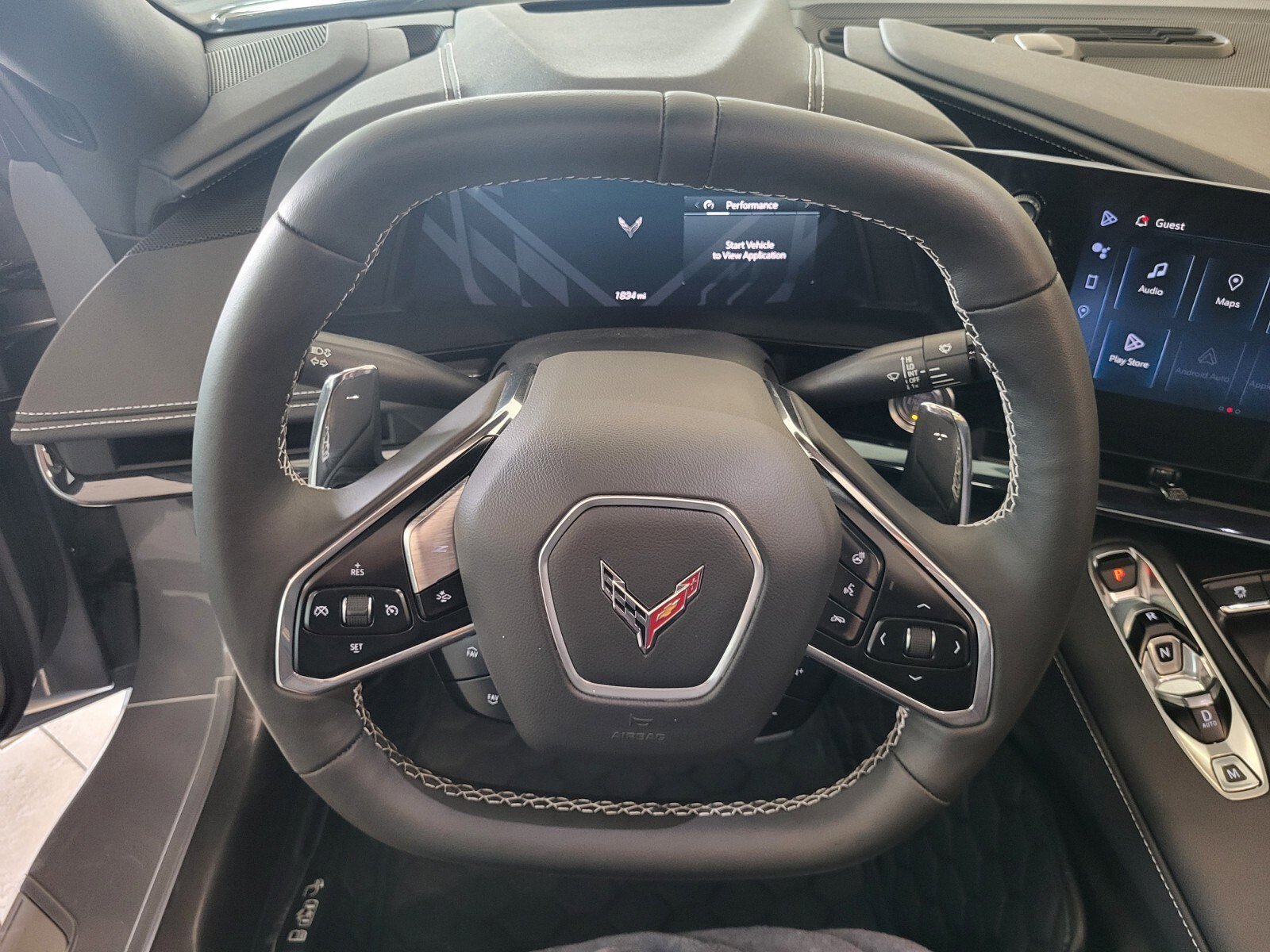 Used 2024 Chevrolet Corvette Stingray Preferred Cpe w/ Stealth Interior Trim Package image 18