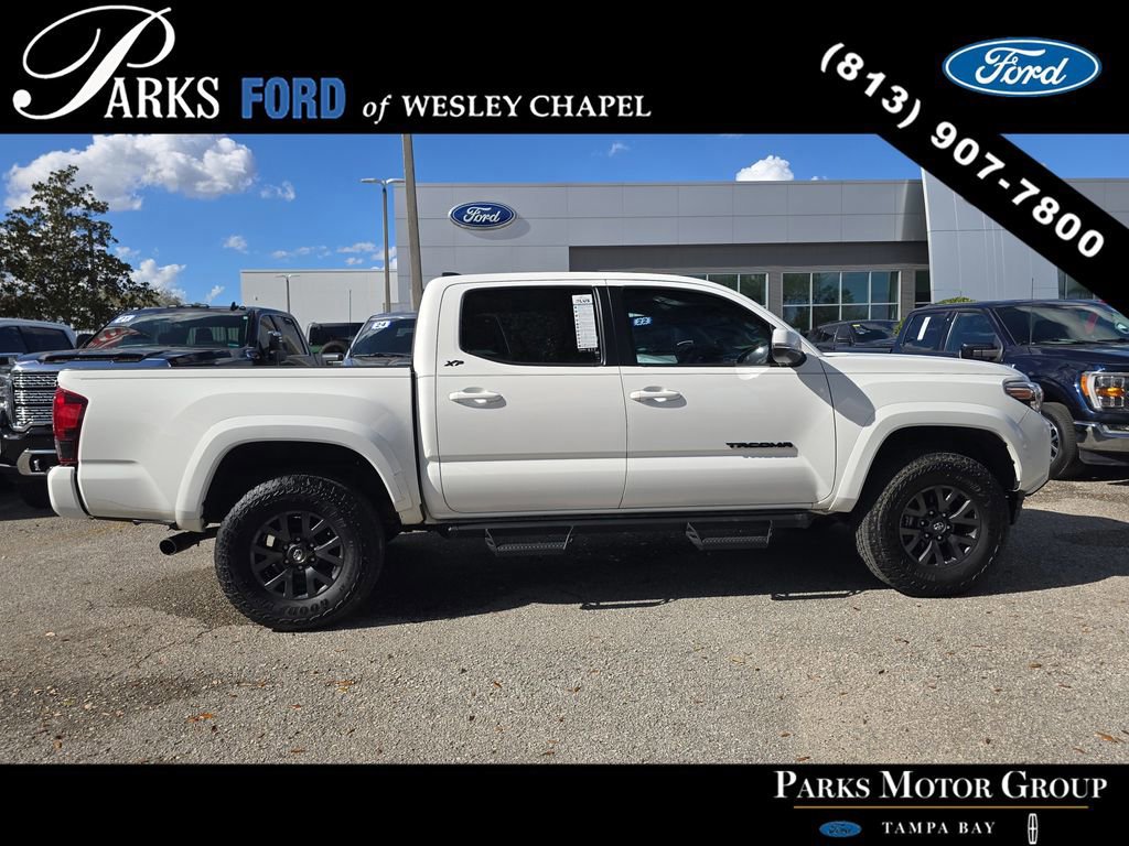 Used 2023 Toyota Tacoma SR5 w/ Technology Package image 2