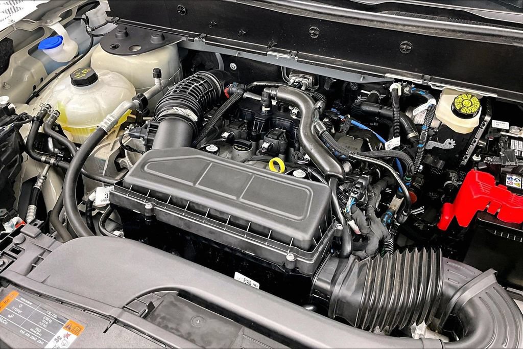 Certified 2025 Ford Bronco Sport Outer Banks w/ Outer Banks Tech Package+ AWD/4WD image 34