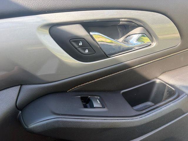 Used 2019 Chevrolet Traverse LS FWD image 25