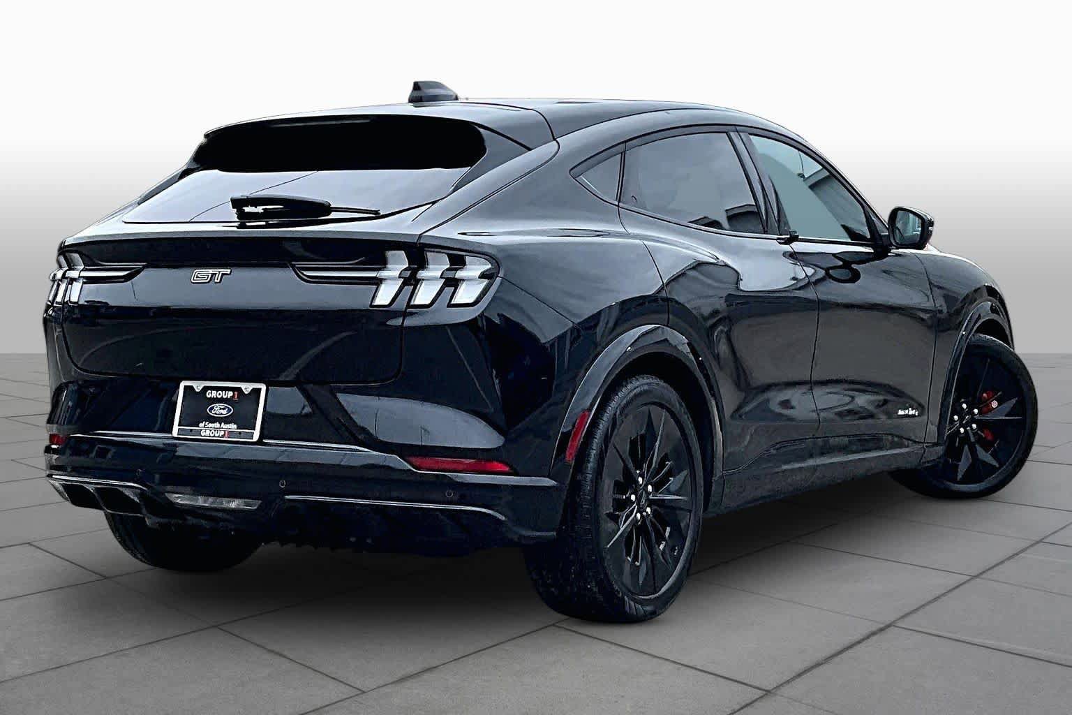 Certified 2025 Ford Mustang Mach-E GT AWD/4WD image 6
