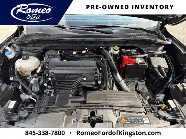 Certified 2023 Ford Escape ST-Line Select w/ Tech Pack #2 AWD/4WD image 9
