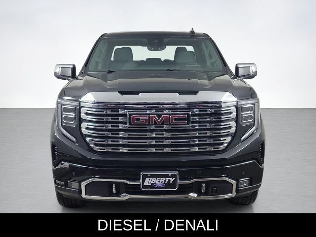 Used 2023 GMC Sierra 1500 Denali w/ Denali Reserve Package AWD/4WD image 8