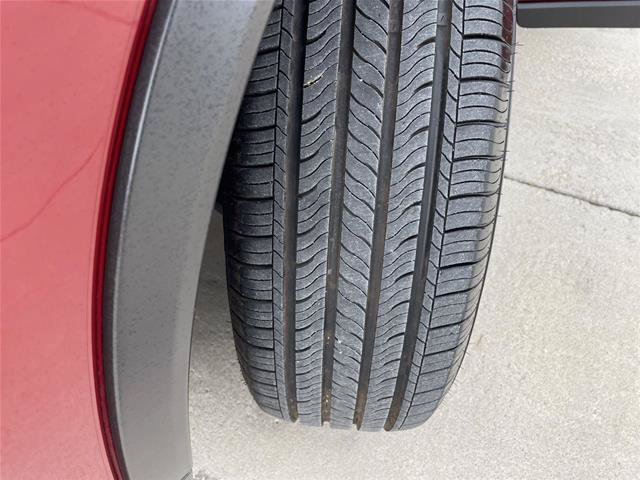 Used 2020 Nissan Rogue SV AWD/4WD image 11