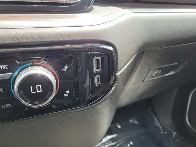 Used 2025 GMC Sierra 1500 SLT AWD/4WD image 29