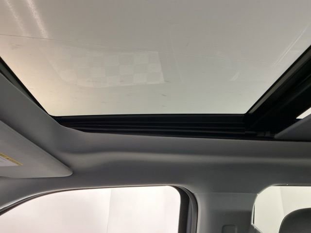 Certified 2025 Ford F350 Lariat w/ Black Appearance Package image 23