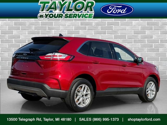 Certified 2024 Ford Edge SEL w/ Convenience Package image 3