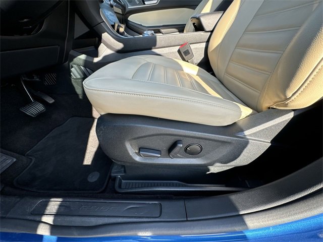 Certified 2020 Ford Edge SEL w/ Convenience Package image 14