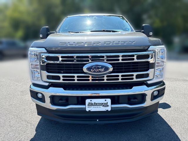 Certified 2025 Ford F350 XLT AWD/4WD image 3