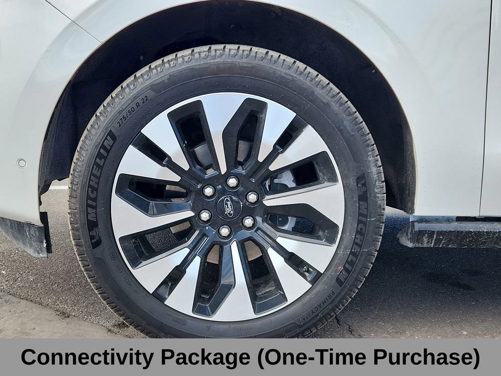 Certified 2025 Ford Expedition Platinum w/ Driver's Package image 7