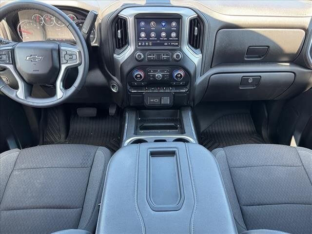 Used 2022 Chevrolet Silverado 1500 RST AWD/4WD image 9