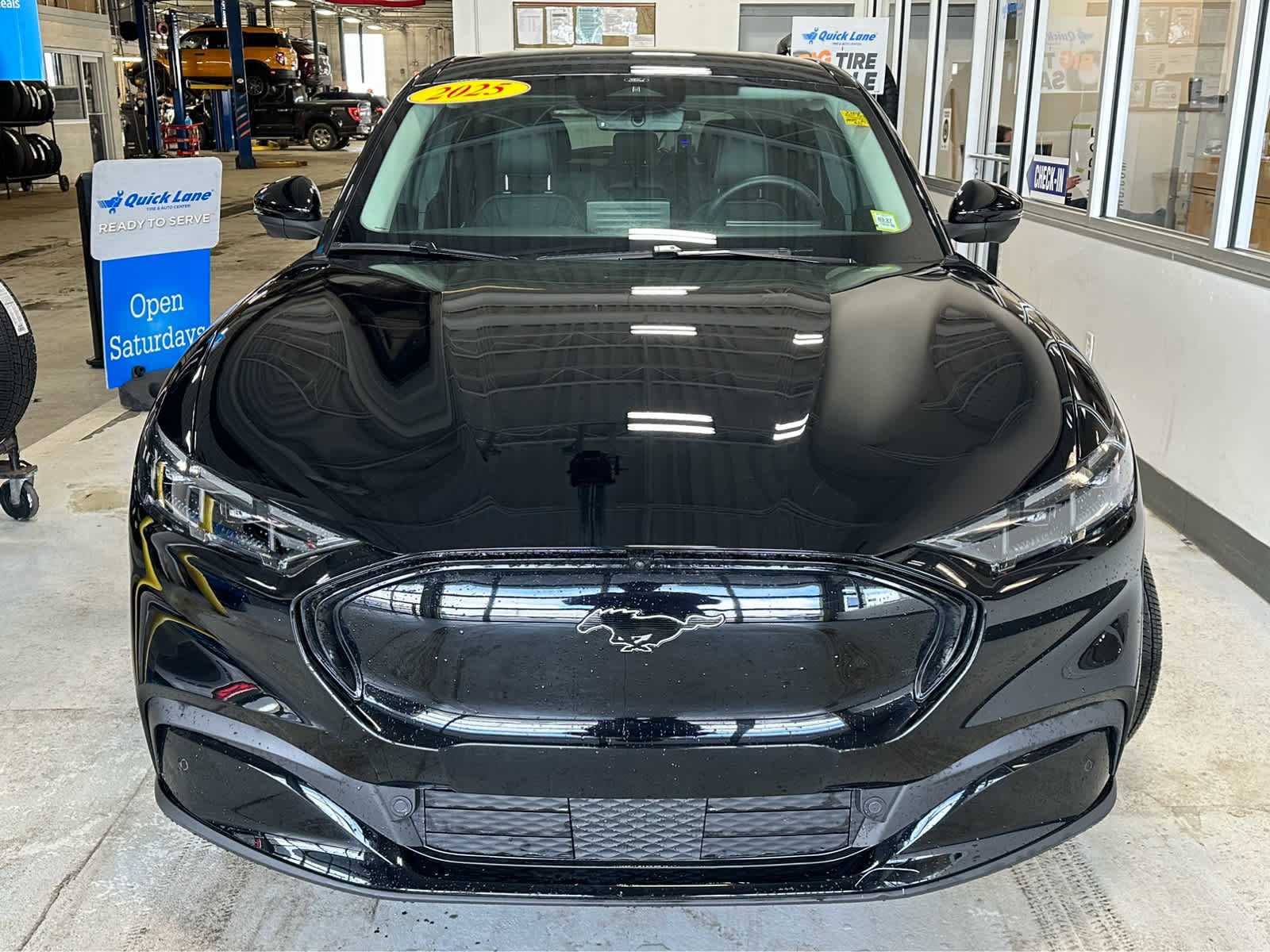 Certified 2025 Ford Mustang Mach-E Premium image 3