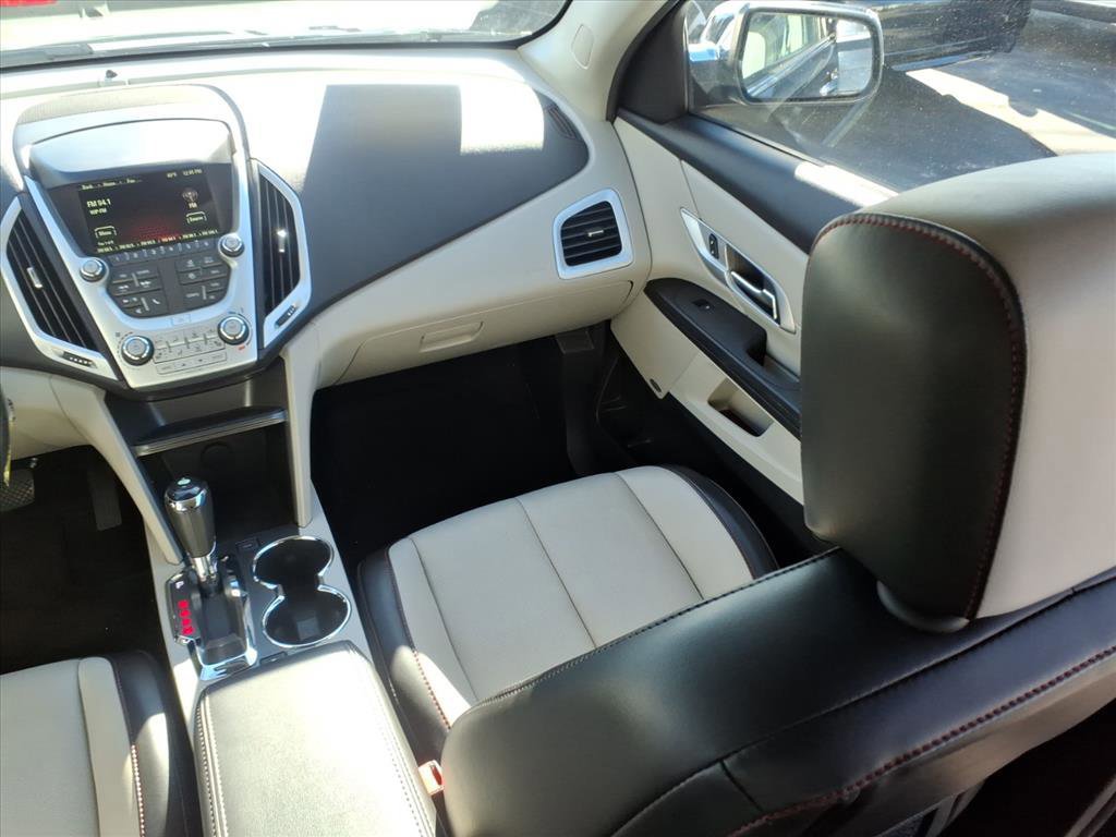 Used 2017 GMC Terrain SLT image 16