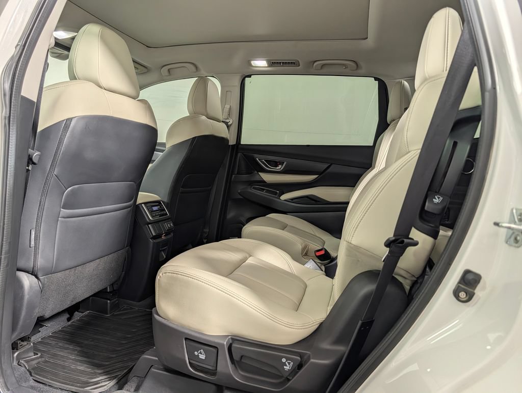 Used 2022 Subaru Ascent Limited w/ Technology Package AWD/4WD image 10