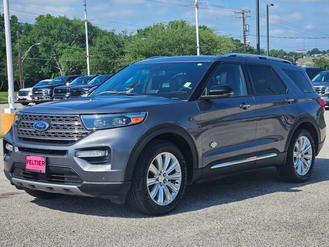 Certified 2022 Ford Explorer King Ranch w/ Class IV Trailer Tow Package RWD image 4