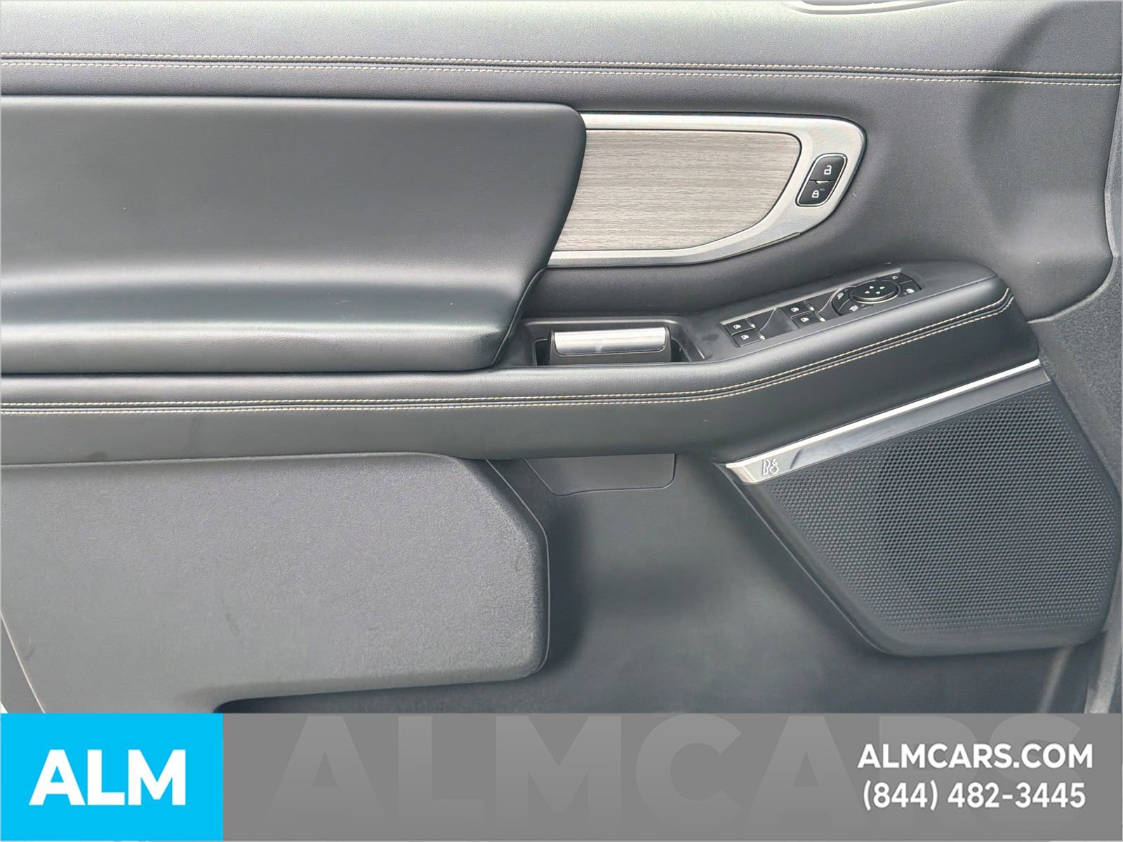 Certified 2025 Ford Expedition Max Platinum AWD/4WD image 11