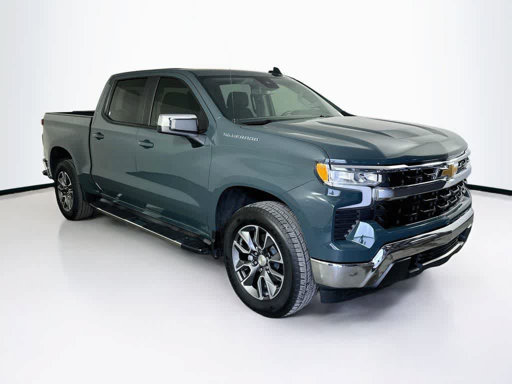 Used 2025 Chevrolet Silverado 1500 LT RWD image 24