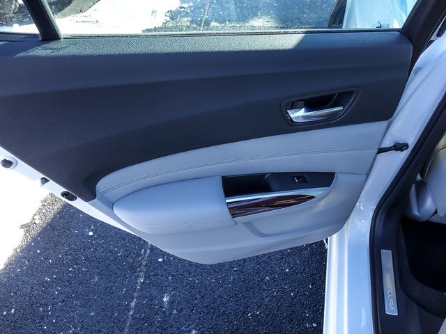 Used 2017 Acura TLX V6 image 21