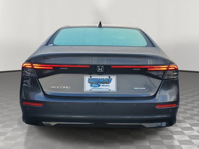 Used 2023 Honda Accord EX-L image 3