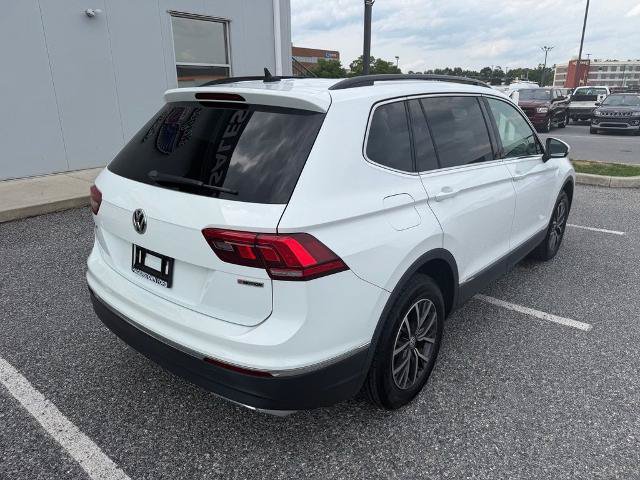 Used 2020 Volkswagen Tiguan SE w/ Panoramic Sunroof Package AWD/4WD image 8