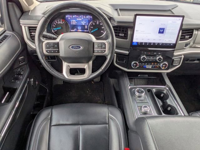 Certified 2024 Ford Expedition XLT AWD/4WD image 16