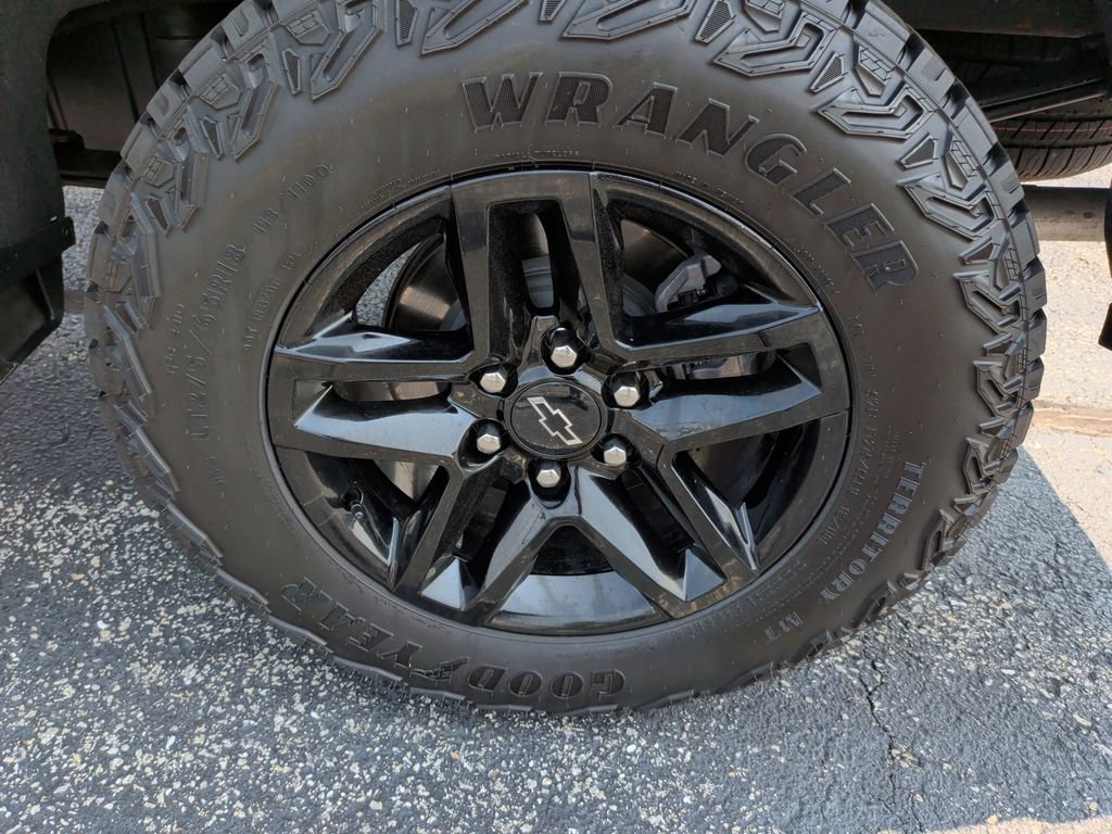 Used 2023 Chevrolet Silverado 1500 LT Trail Boss w/ LT Trail Boss Premium Package AWD/4WD image 33