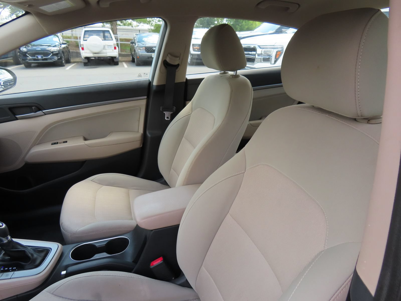 Used 2017 Hyundai Elantra SE FWD image 26