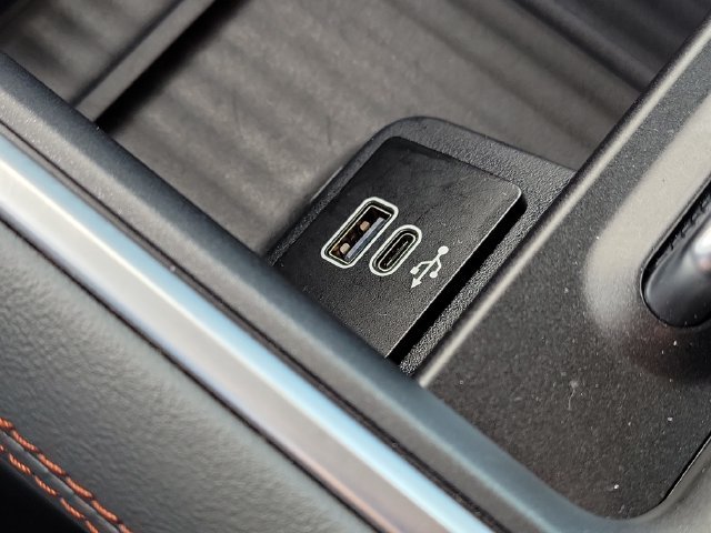 Certified 2025 Ford Expedition Active AWD/4WD image 20
