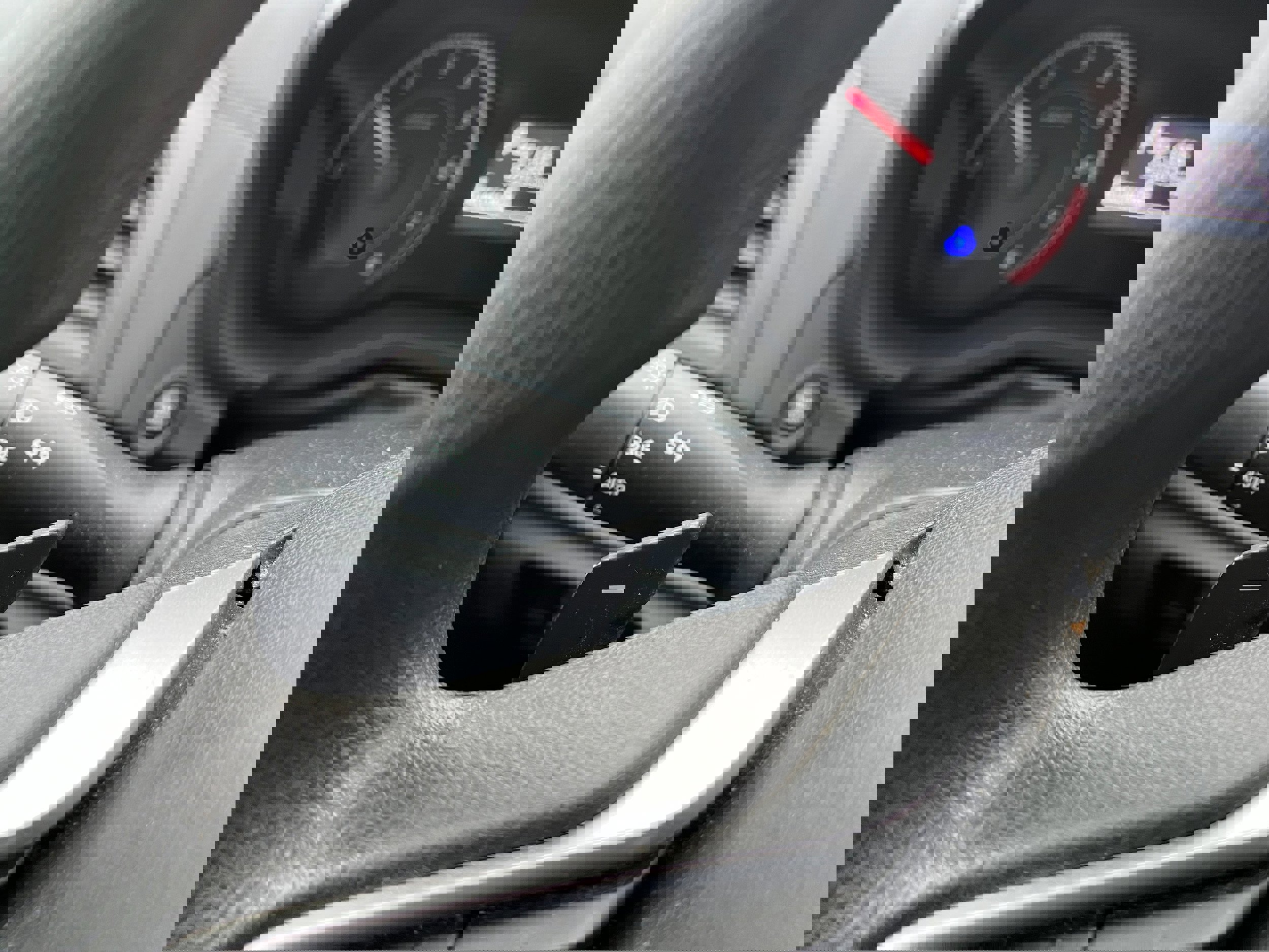 Used 2018 Subaru Impreza 2.0i Premium image 24