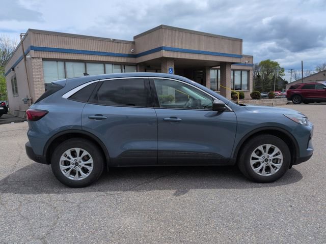 Certified 2024 Ford Escape Active AWD/4WD image 4