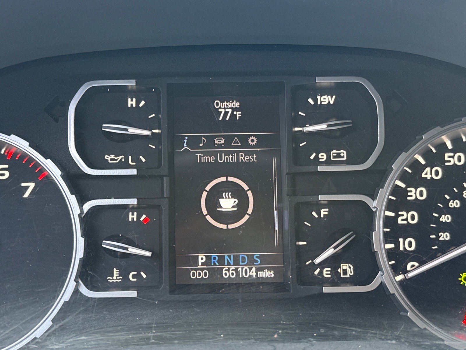 Used 2021 Toyota Tundra SR5 w/ SR5 Leather Package RWD image 17