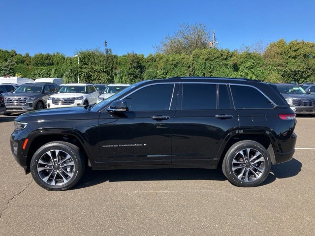 Used 2022 Jeep Grand Cherokee Overland w/ Luxury Tech Group IV image 7