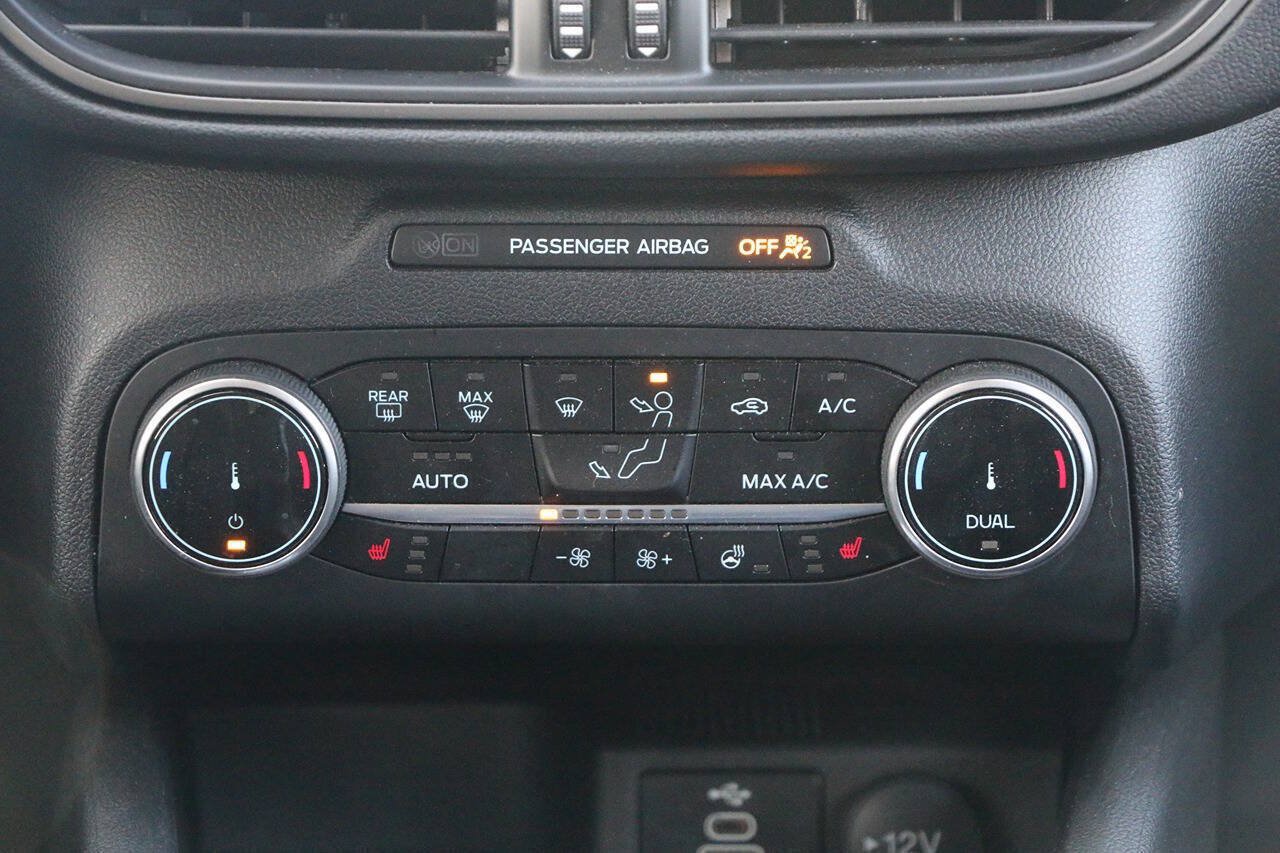 Certified 2024 Ford Escape Active AWD/4WD image 24